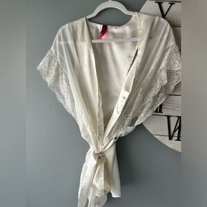 Lasenza White Satin/Lace Robe